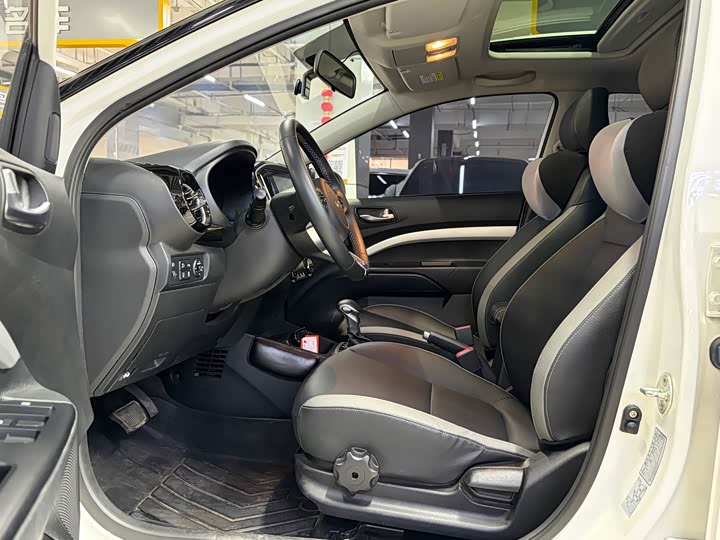 Фото 4 - Kia KX1