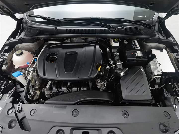 Фото 6 - Geely Emgrand