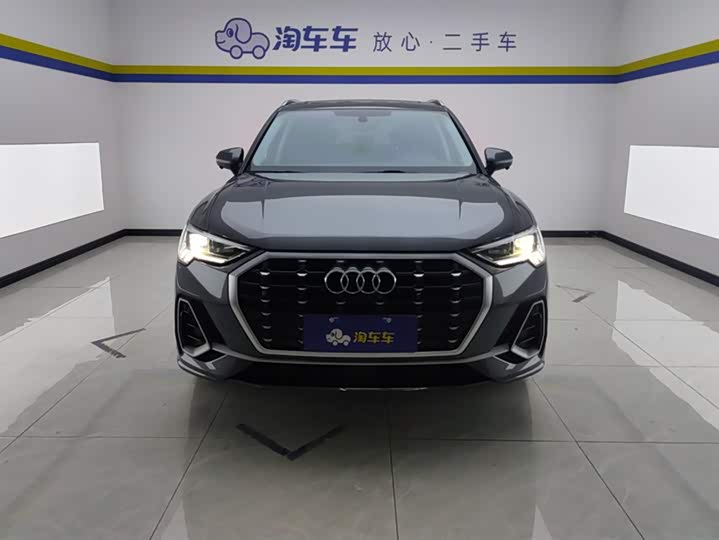 Фото 2 - Audi Q3