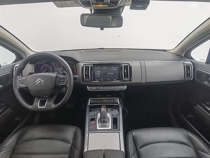 Фото 5 - Citroen C6