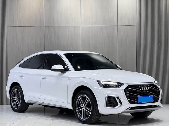 Фото 3 - Audi Q5L Sportback