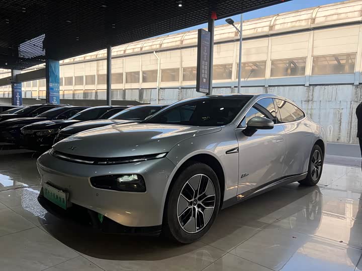 Фото 4 - XPeng P7