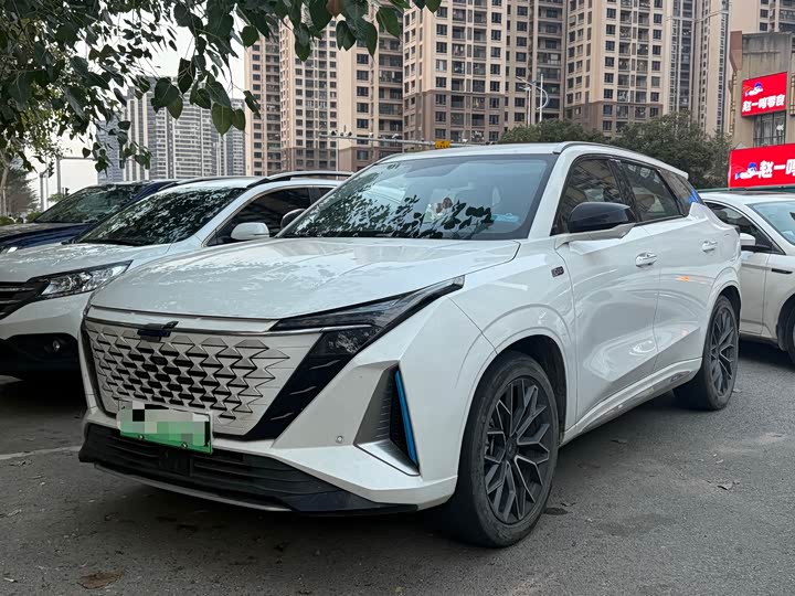 Фото 1 - Changan Oshan Z6 Hybrid