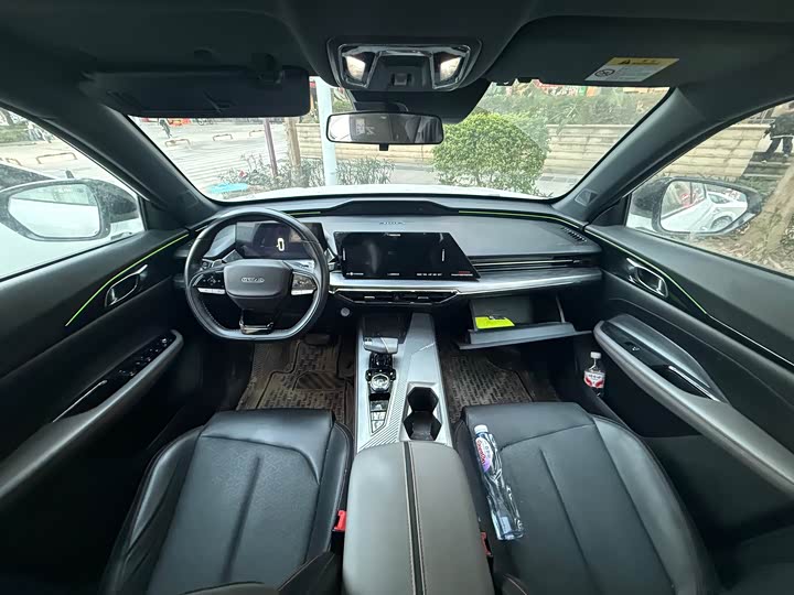 Фото 5 - Changan Oshan Z6 Hybrid