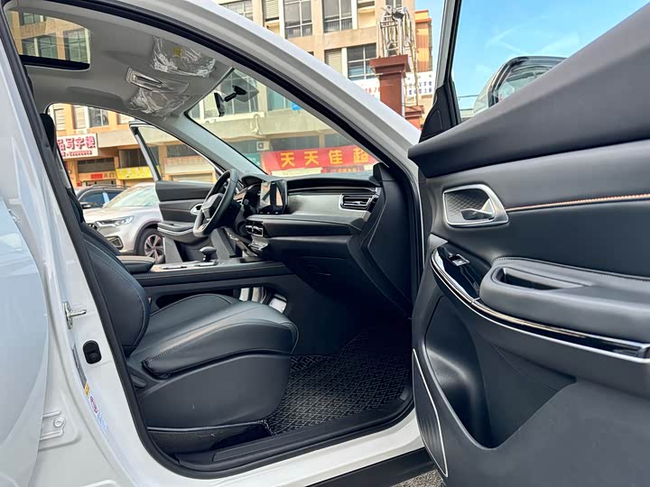 Фото 8 - Changan X7 Plus