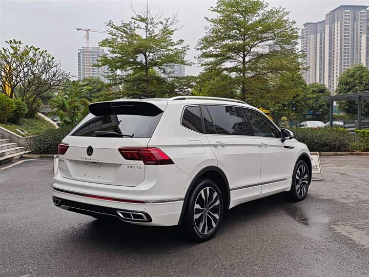 Фото 5 - Volkswagen Tiguan L Pro