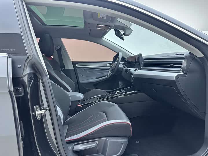 Фото 8 - Volkswagen Lamando L