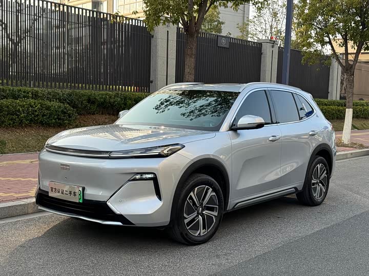 Фото 1 - Geely Galaxy Starship 7