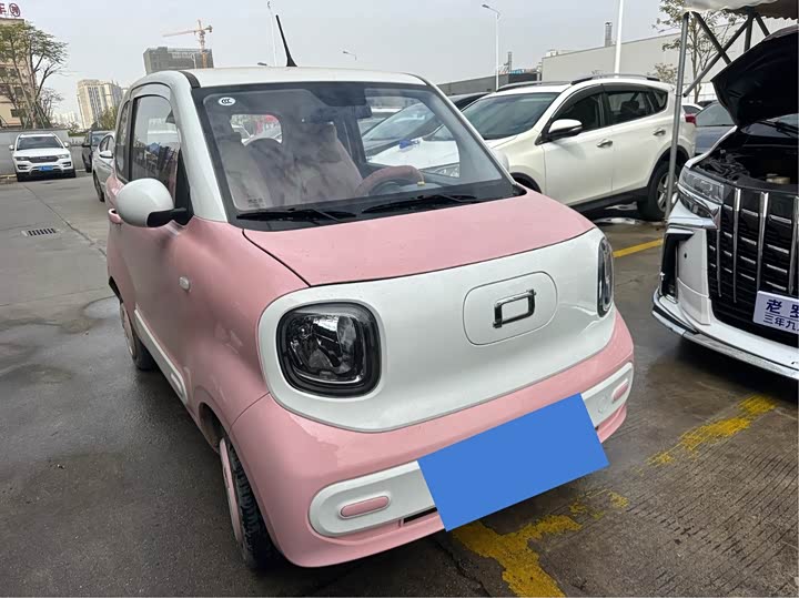 Фото 1 - Bestune Pony