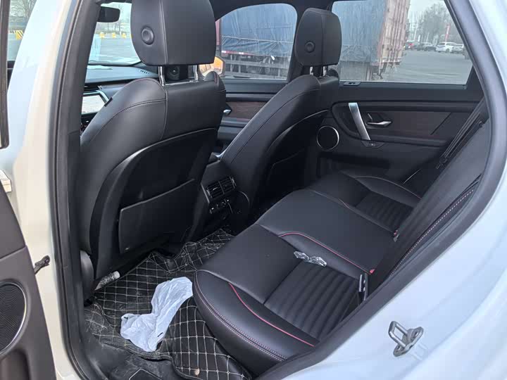 Фото 7 - Land Rover Discovery Sport