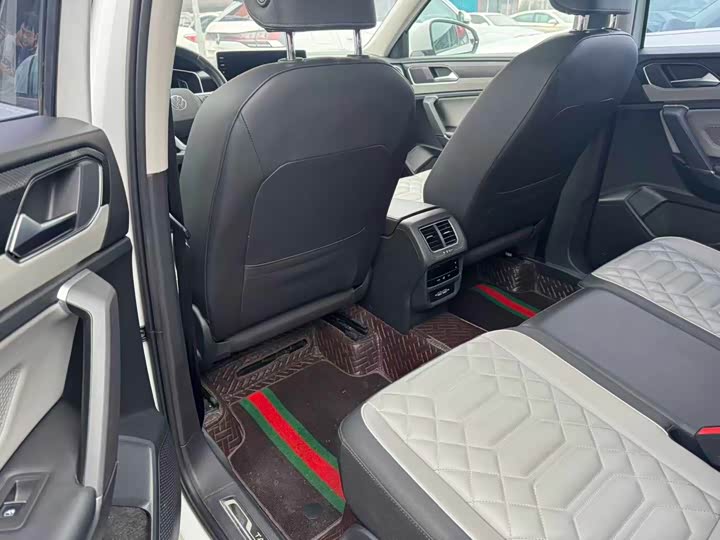 Фото 6 - Volkswagen Tayron