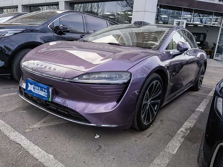 Фото 1 - Luxeed S7