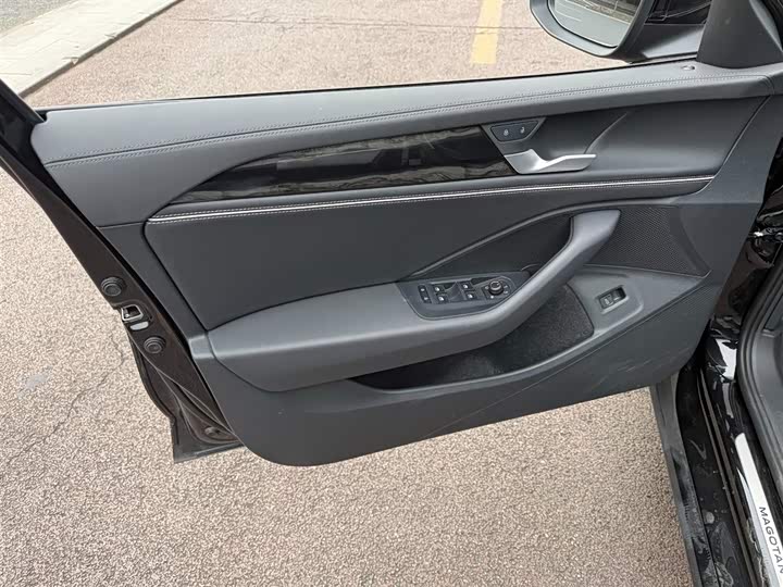 Фото 6 - Volkswagen Magotan