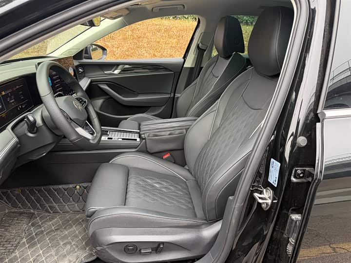 Фото 8 - Volkswagen Magotan