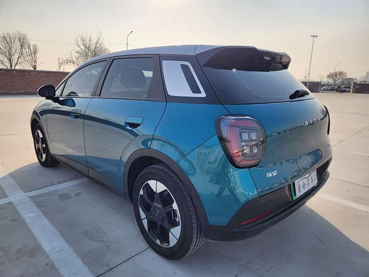 Фото 6 - GAC Aion UT