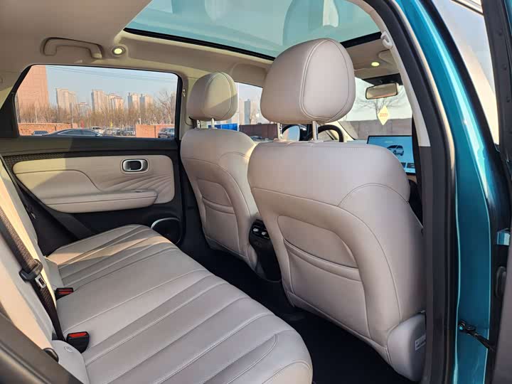 Фото 9 - GAC Aion UT