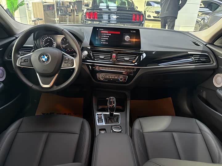 Фото 8 - BMW 1 Series