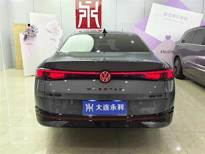 Фото 5 - Volkswagen Magotan