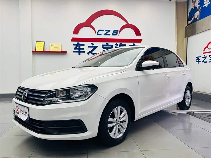 Фото 1 - Volkswagen Santana