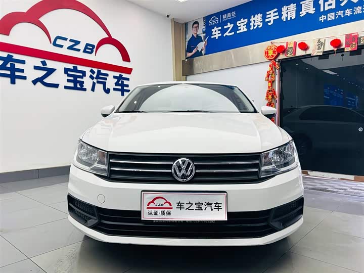 Фото 2 - Volkswagen Santana