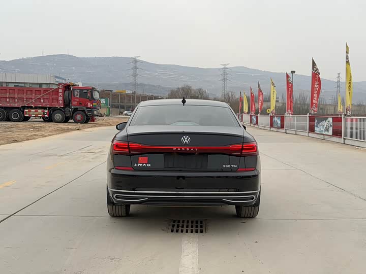 Фото 5 - Volkswagen Passat