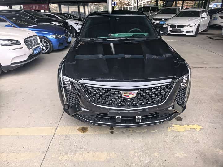 Фото 2 - Cadillac CT5