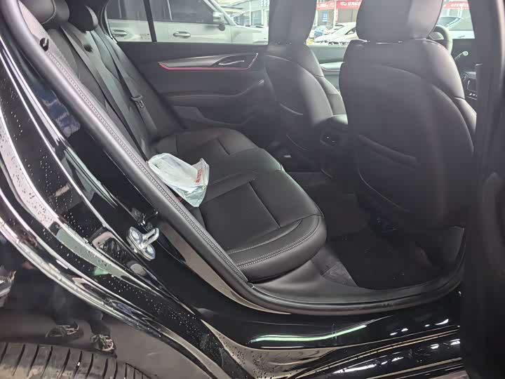 Фото 6 - Cadillac CT5