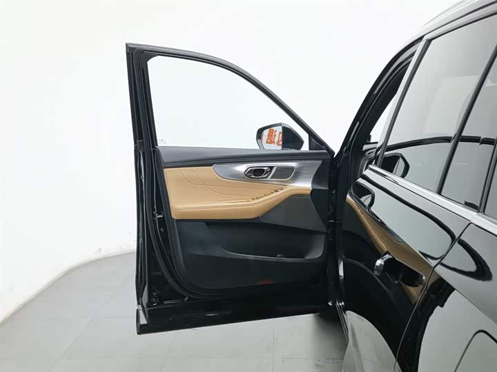 Фото 8 - GAC Trumpchi ES9