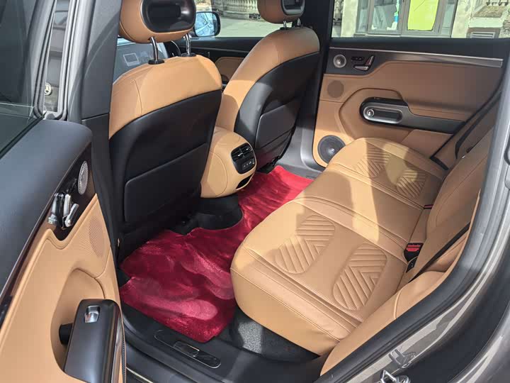 Фото 7 - Smart #5