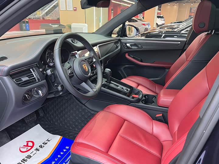 Фото 8 - Porsche Macan