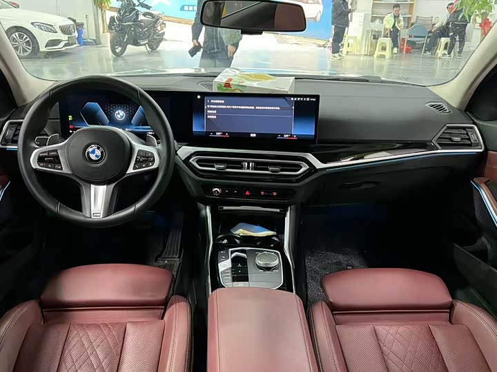 Фото 4 - BMW 3 Series