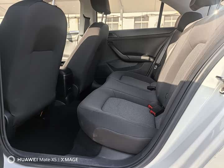 Фото 5 - Volkswagen Santana