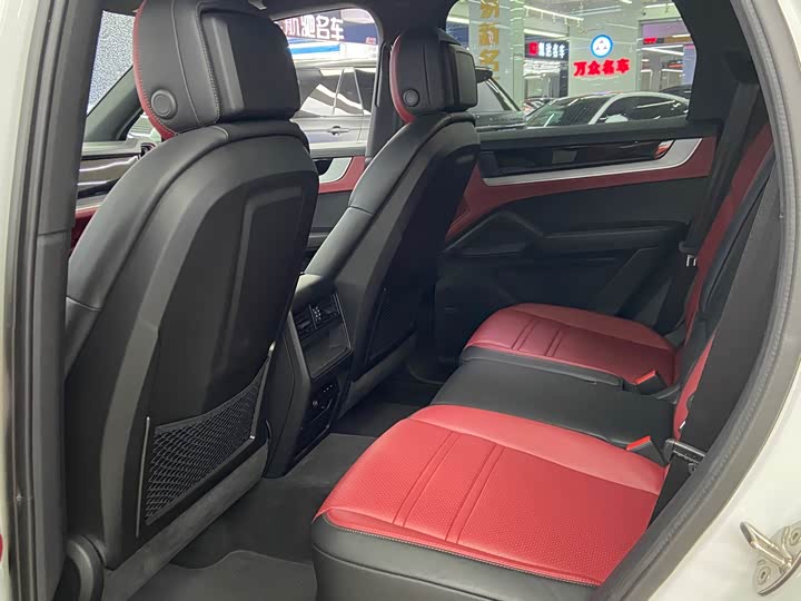 Фото 6 - Porsche Cayenne