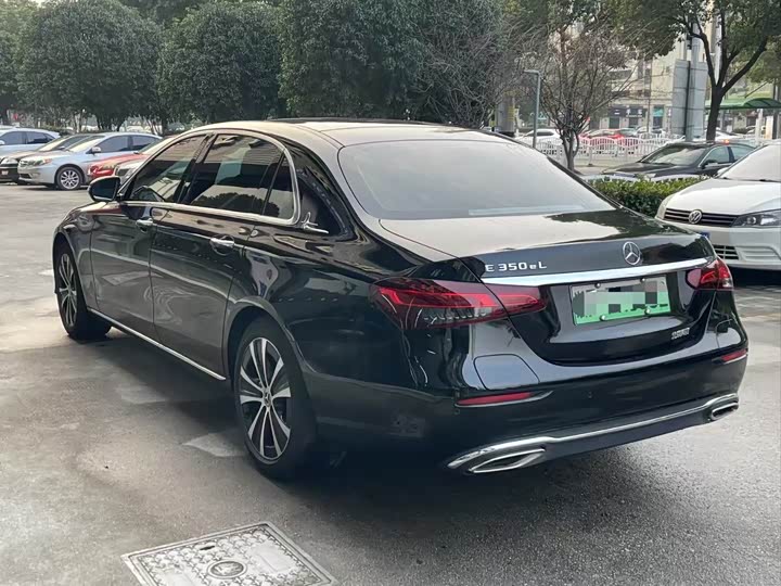 Фото 3 - Mercedes-Benz E-Class Hybrid