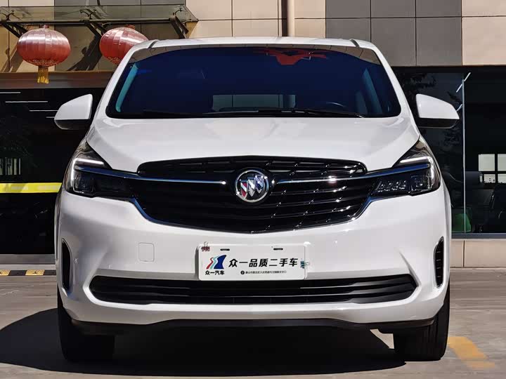 Фото 2 - Buick GL8 ES