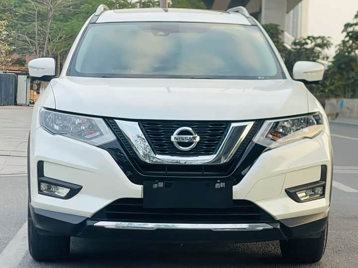Фото 2 - Nissan X-Trail