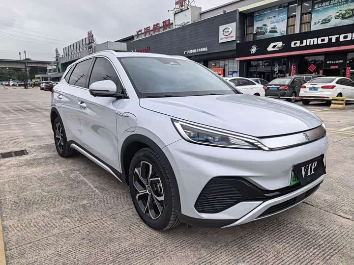 Фото 3 - BYD Yuan Plus