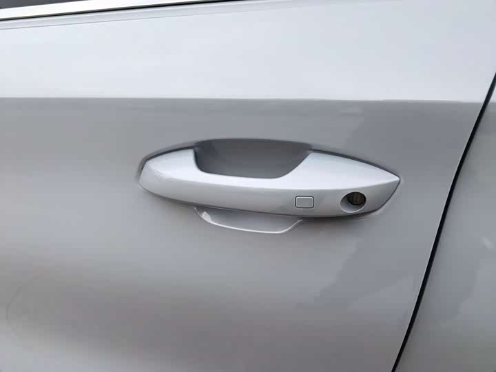 Фото 5 - BYD Yuan Plus