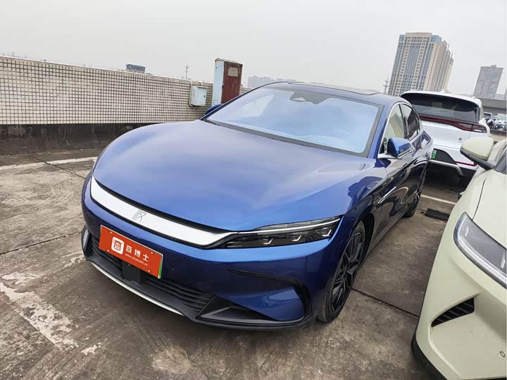 Фото 1 - BYD Han