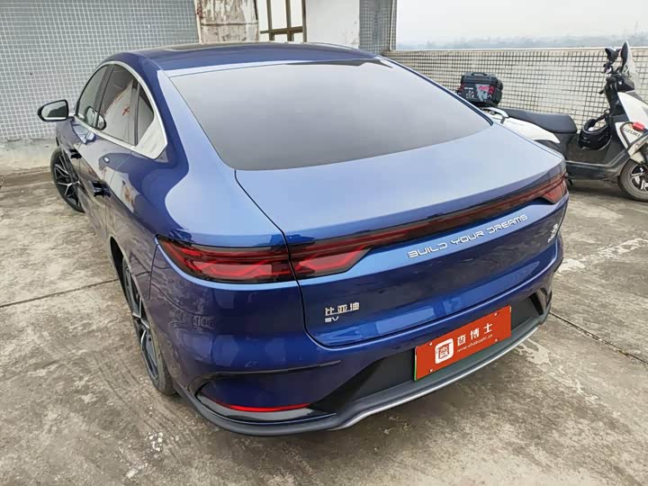 Фото 3 - BYD Han