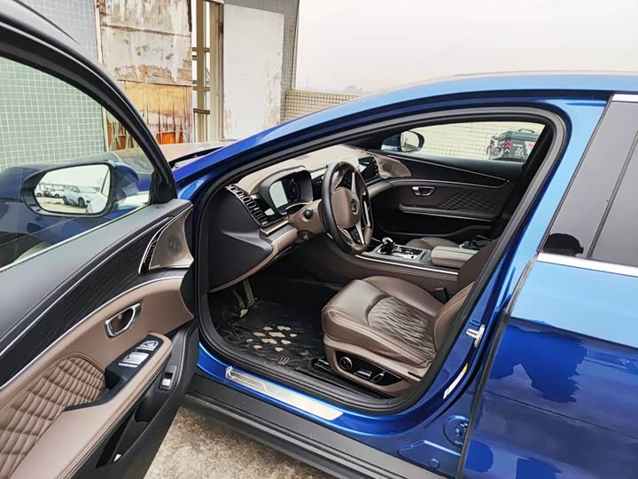 Фото 5 - BYD Han