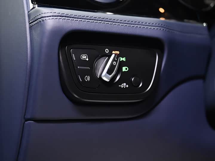 Фото 7 - Bentley Bentayga