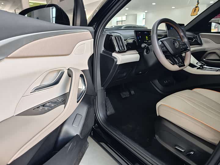 Фото 4 - BYD Song Pro Hybrid