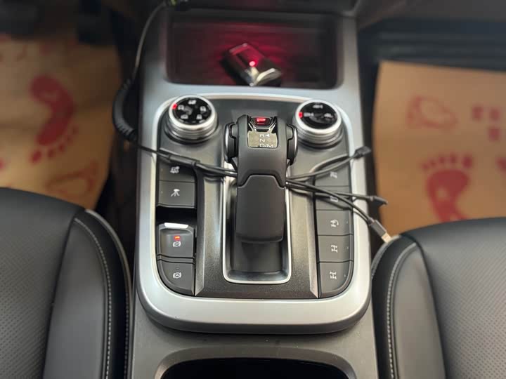 Фото 8 - Tank 300