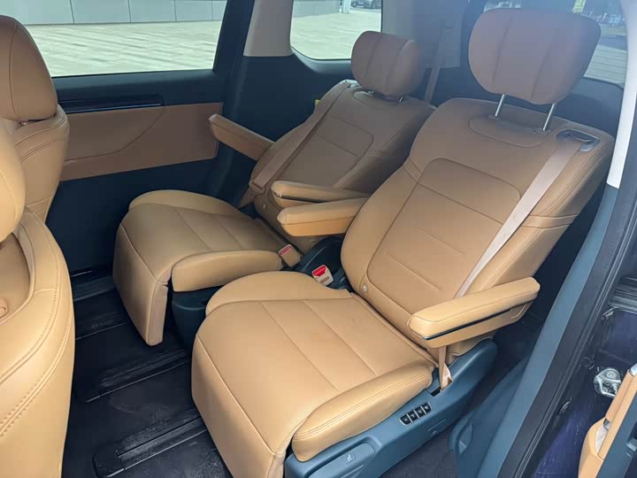 Фото 5 - GAC Trumpchi E8