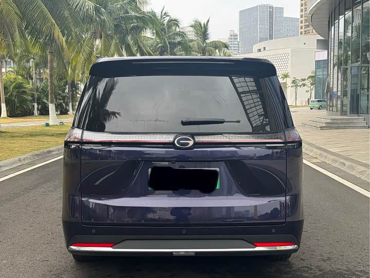 Фото 8 - GAC Trumpchi E8