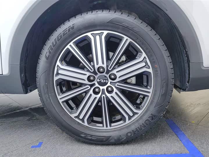 Фото 6 - Kia Sportage GT-line