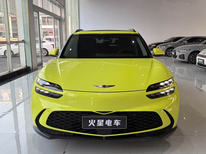 Фото 2 - Genesis GV60