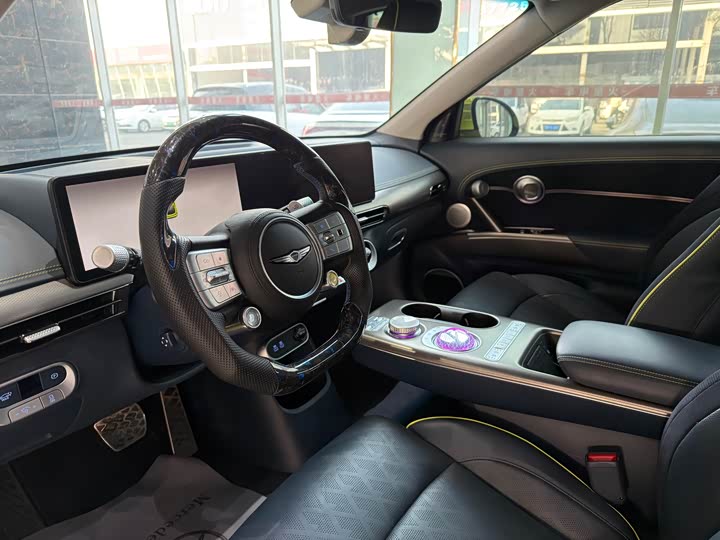 Фото 5 - Genesis GV60