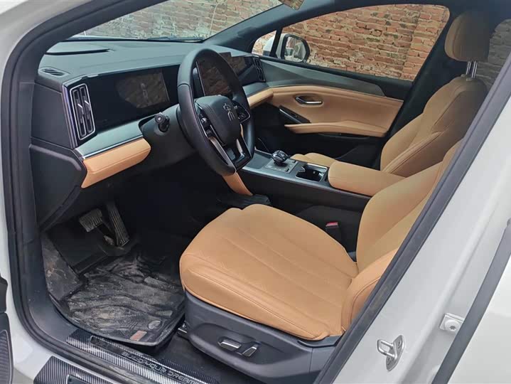 Фото 9 - BYD Song L DM-i Hybrid